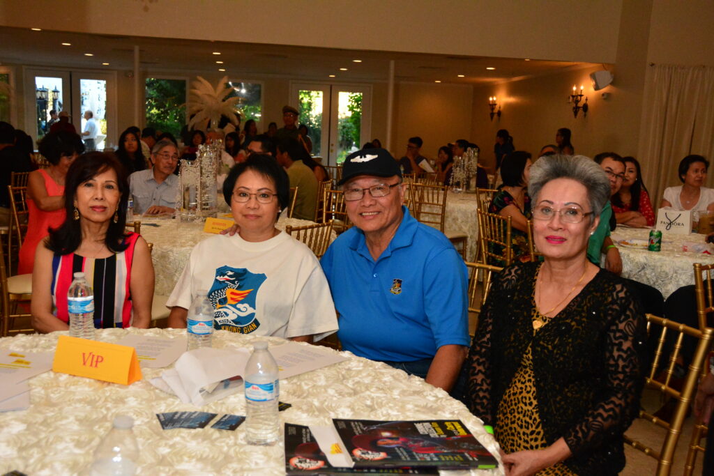 The Arizona Vietnamese Community