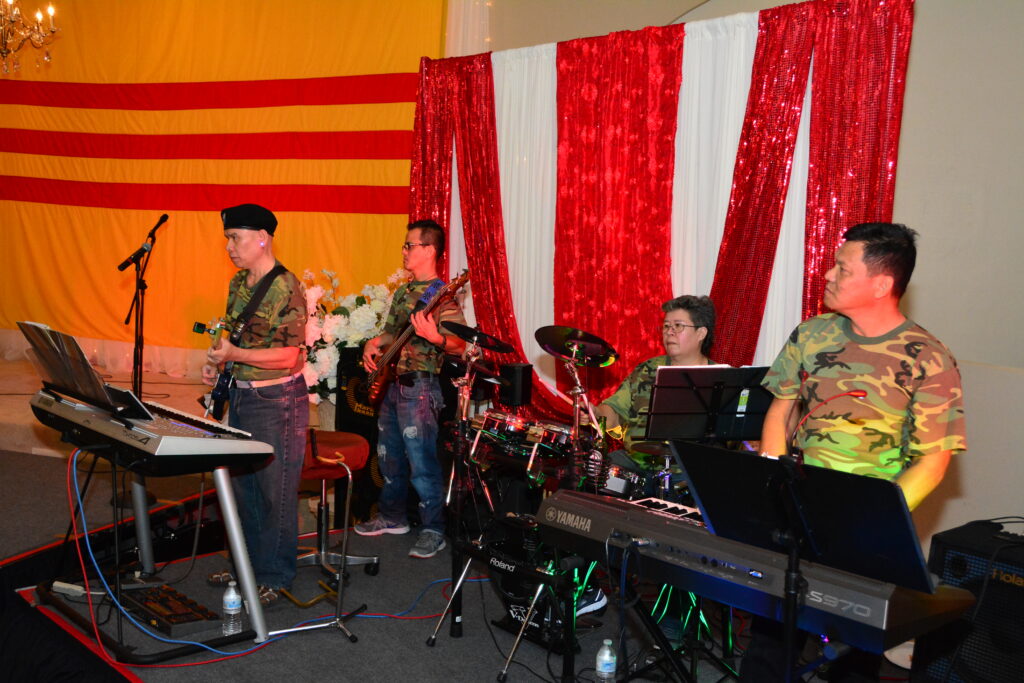 The Arizona Vietnamese Community