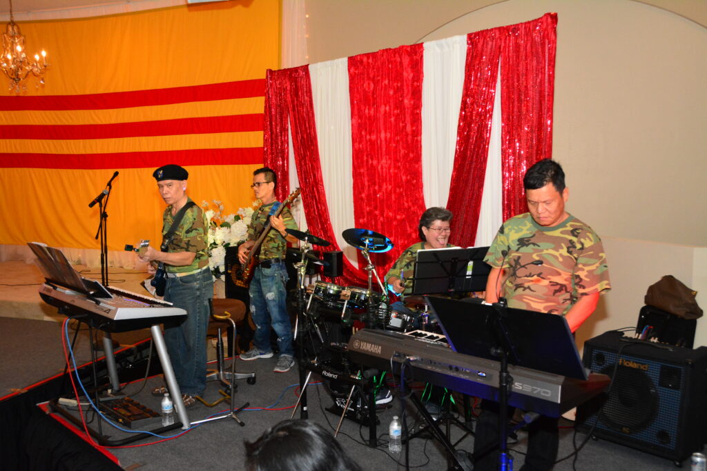 The Arizona Vietnamese Community