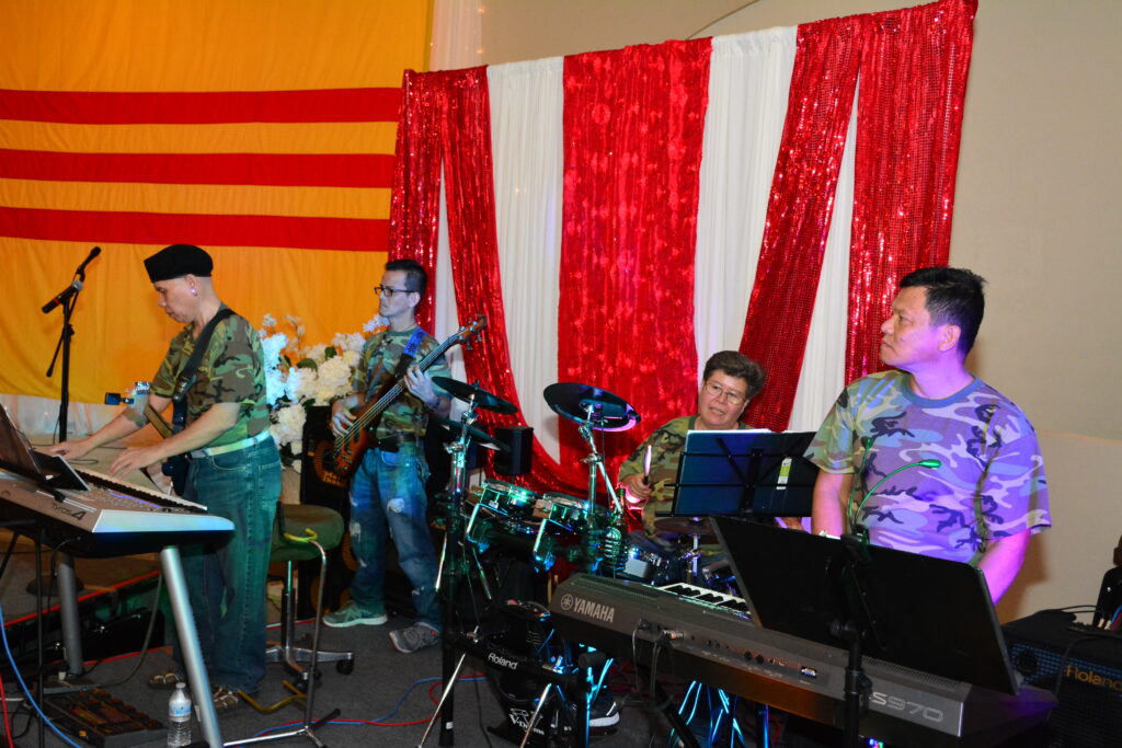 The Arizona Vietnamese Community
