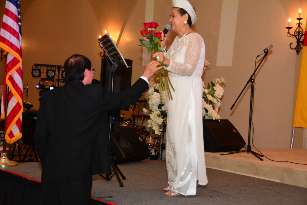 The Arizona Vietnamese Community