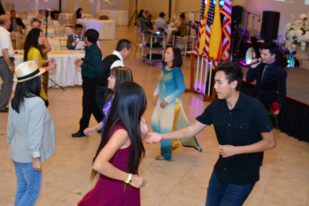 The Arizona Vietnamese Community
