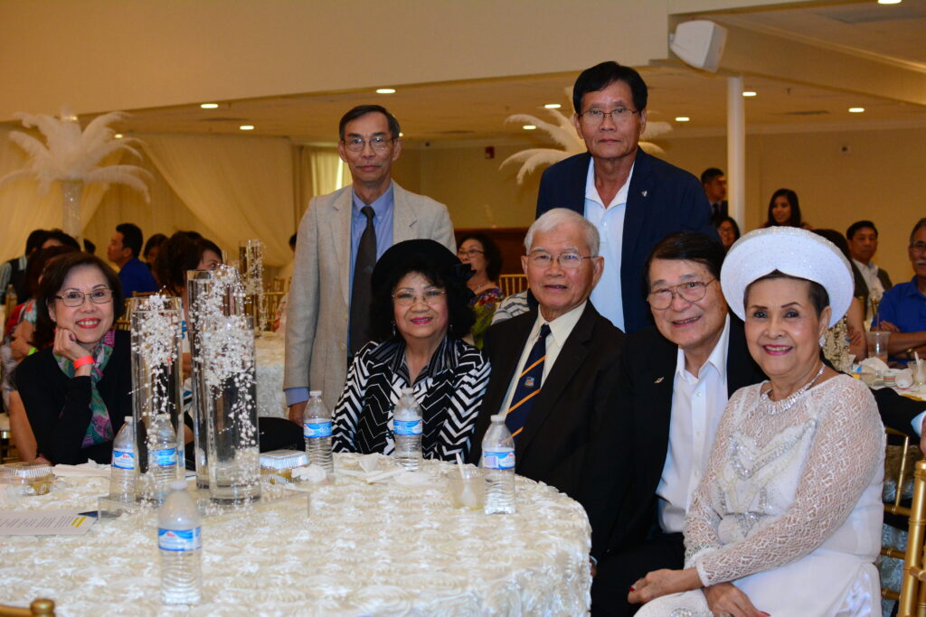 The Arizona Vietnamese Community