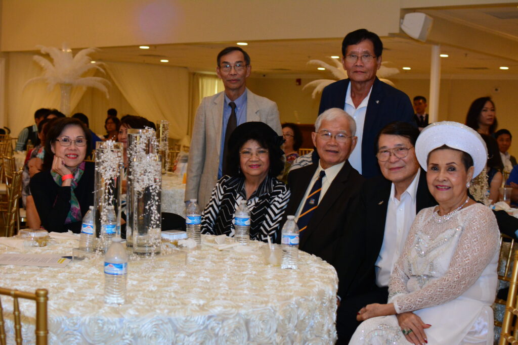 The Arizona Vietnamese Community