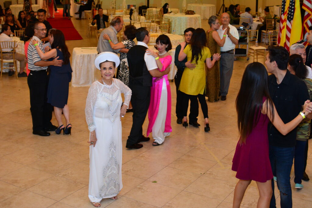 The Arizona Vietnamese Community