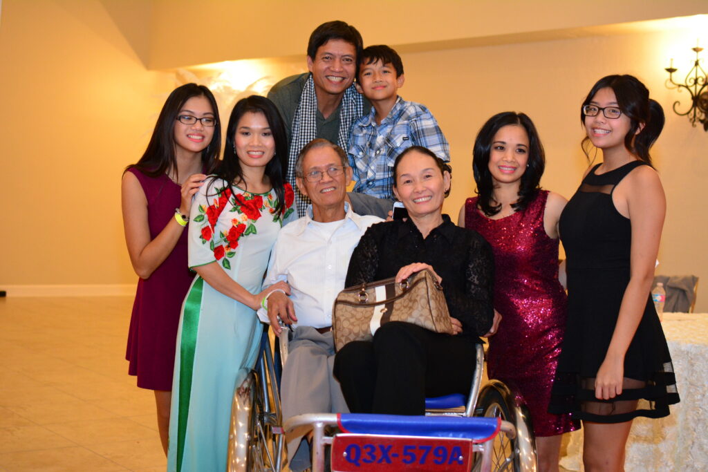 The Arizona Vietnamese Community