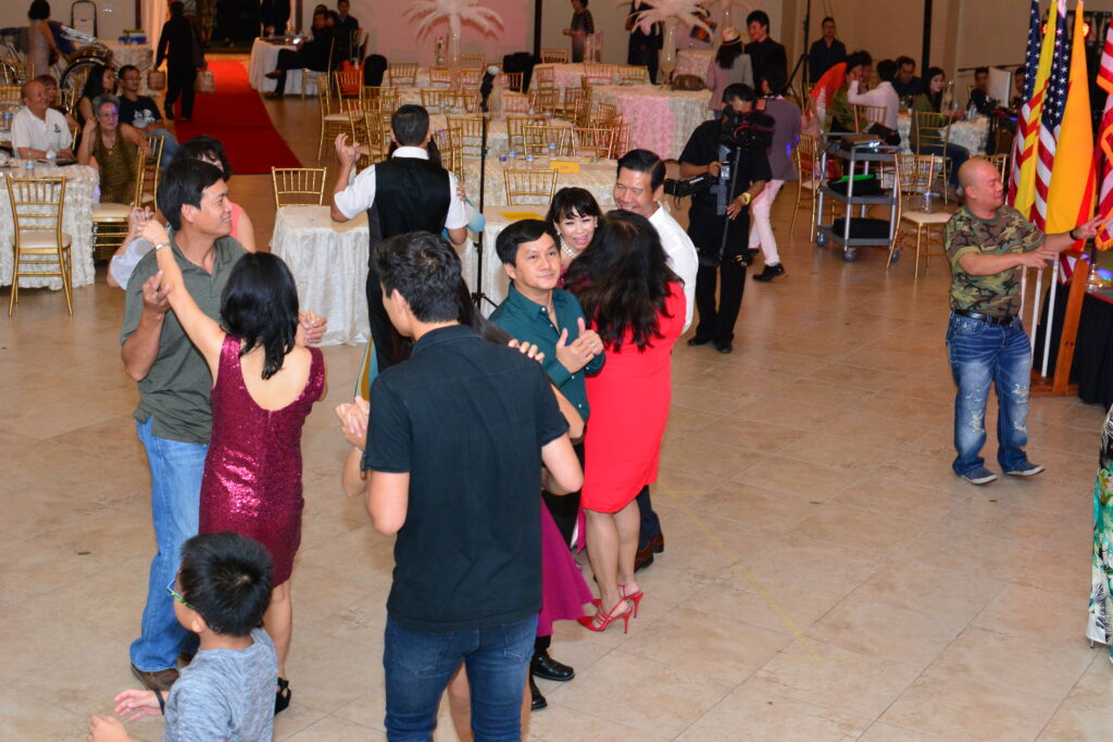 The Arizona Vietnamese Community