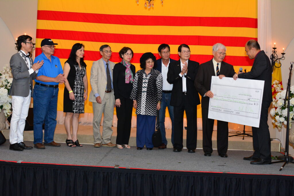 The Arizona Vietnamese Community