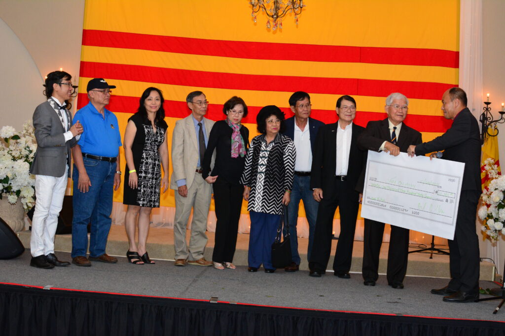 The Arizona Vietnamese Community