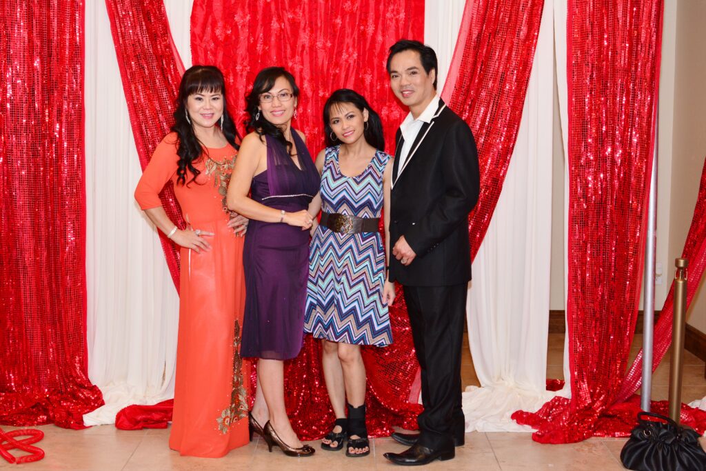 The Arizona Vietnamese Community