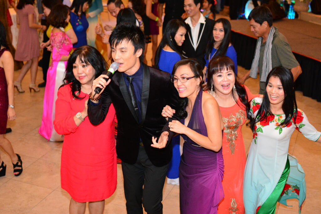 The Arizona Vietnamese Community