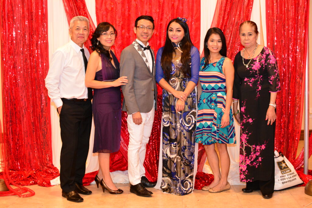 The Arizona Vietnamese Community