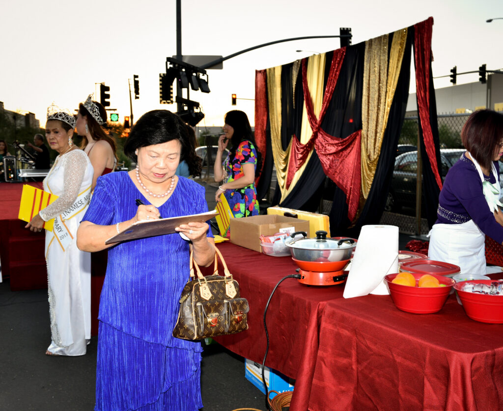 The Arizona Vietnamese Community